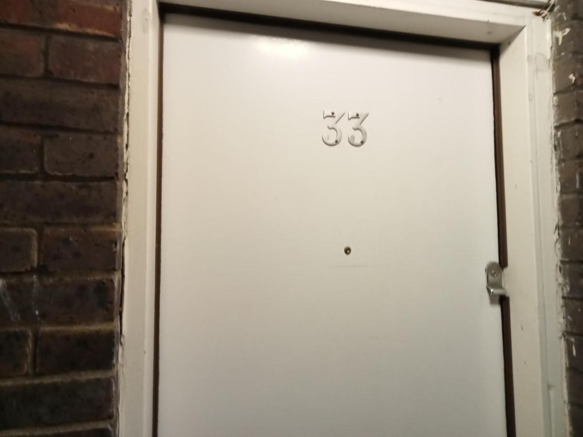 Studio Apartment In London, Bethnal Green Eksteriør bilde